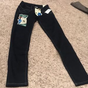 Jeans/ wanna Betta butt
